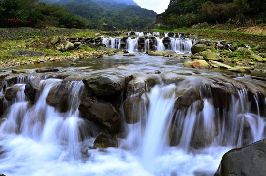 姜子寮瀑流