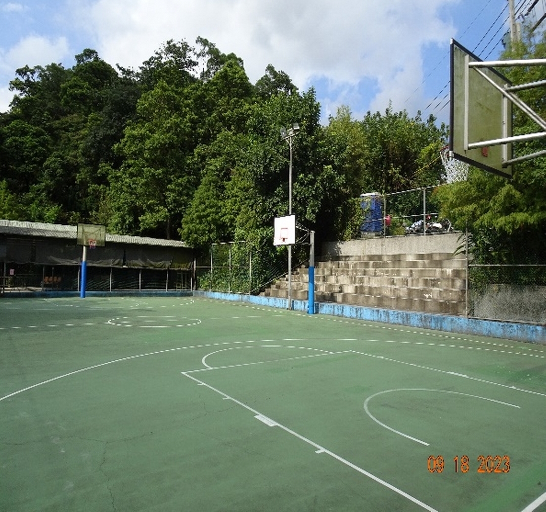 白雲籃球場(共2張)