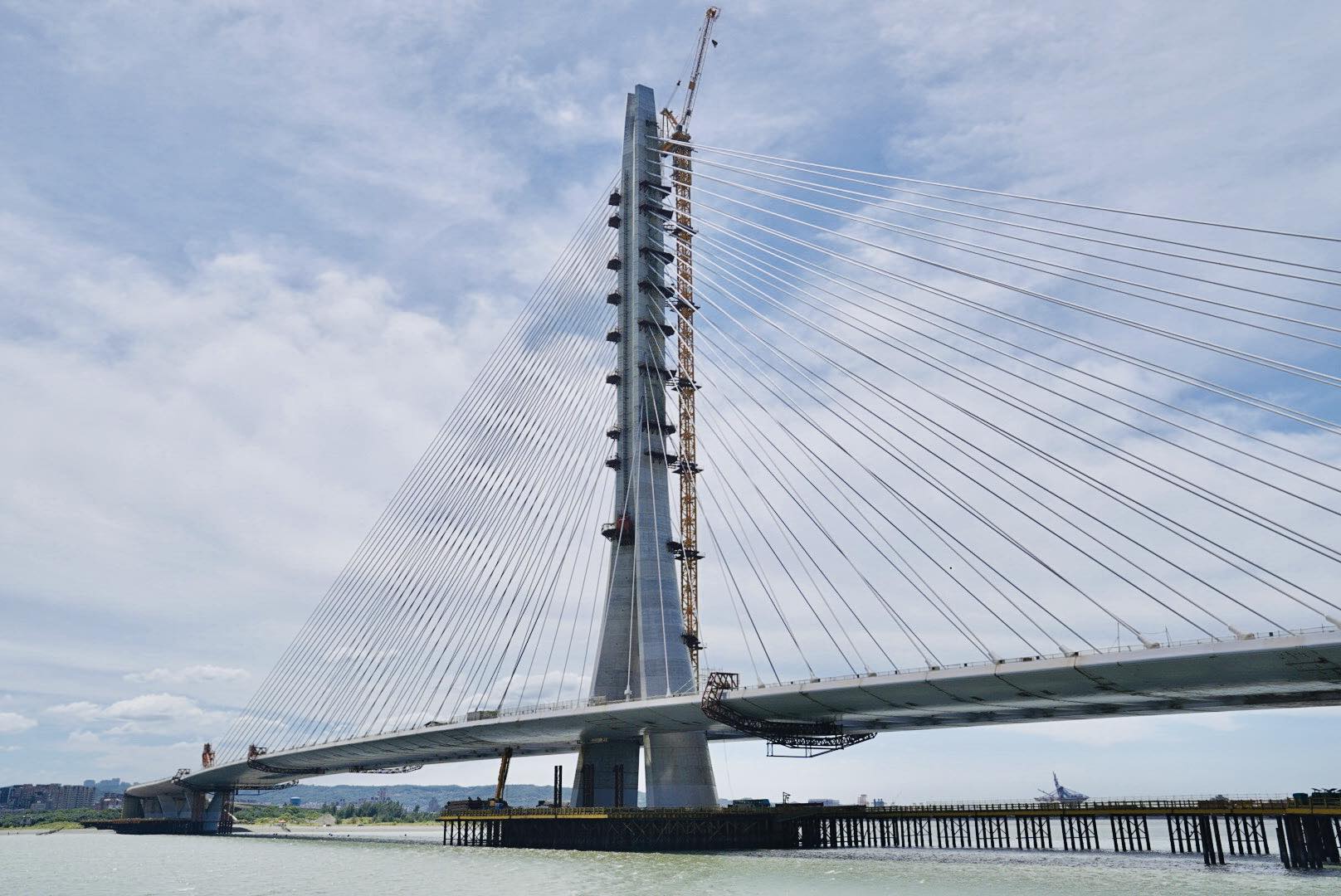 淡江大橋