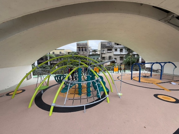 保長安橋下空間(共2張)